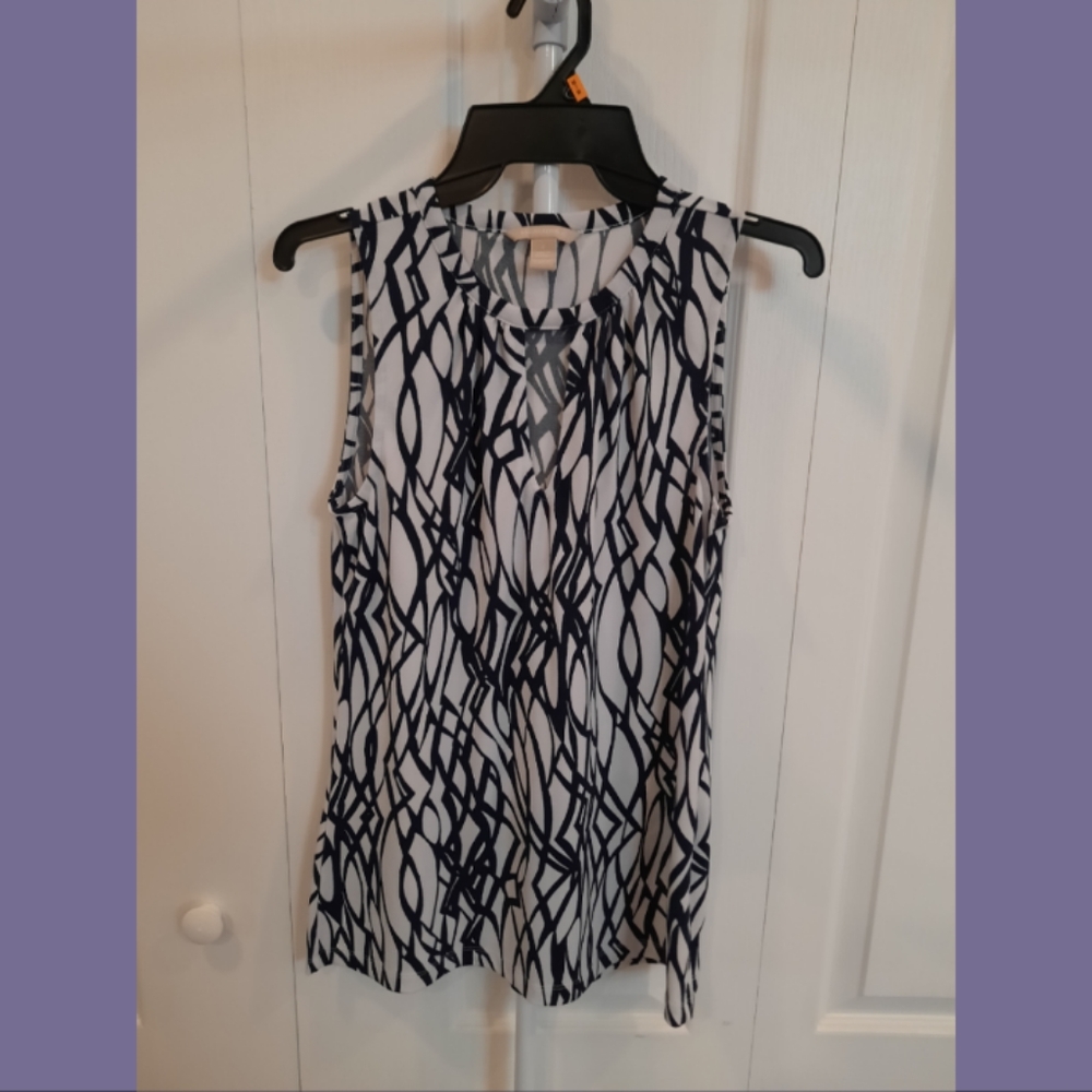 Banana Republic Sleevless Blouse